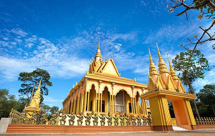 Mang nét kiến trúc cổ truyền của ngôi chùa Khmer ở Nam Bộ - Ảnh: Sưu tầm